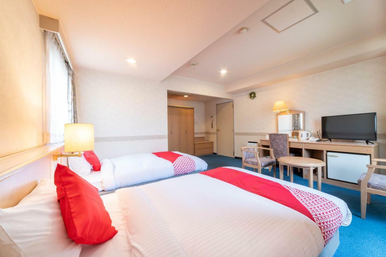 Oyo Business Hotel Nishiura Yokkaichi Exterior photo